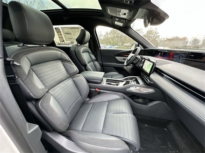 2025 Lincoln Nautilus Reserve