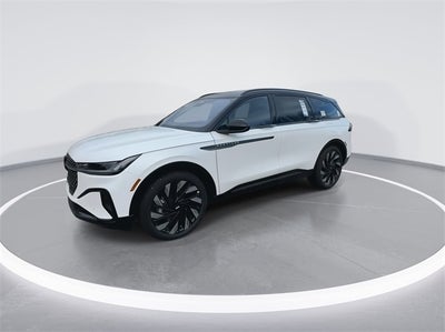 2025 Lincoln Nautilus Reserve