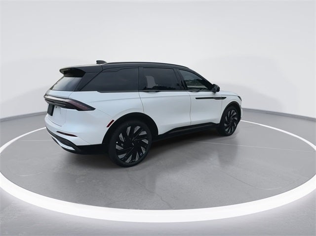 2025 Lincoln Nautilus Reserve