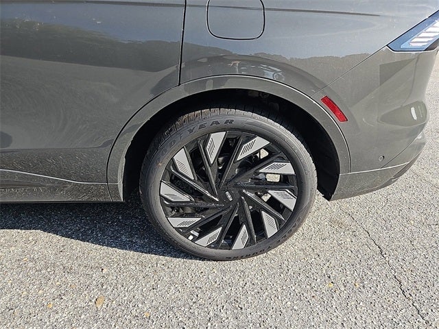 2024 Lincoln Nautilus Black Label