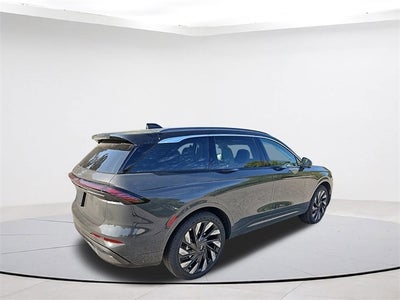 2024 Lincoln Nautilus Black Label