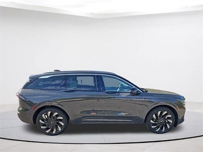 2024 Lincoln Nautilus Black Label