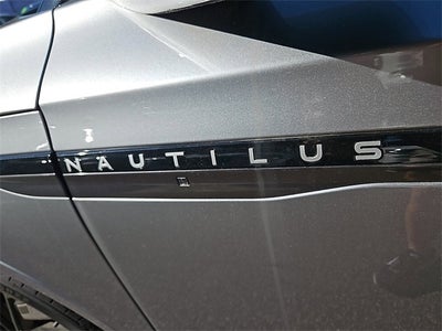 2024 Lincoln Nautilus Black Label