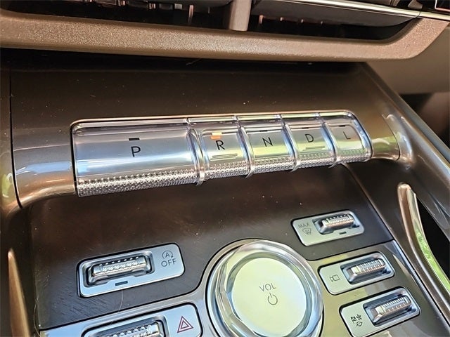 2024 Lincoln Nautilus Black Label