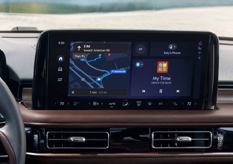 The 13.2-inch LCD touchscreen is showcased. | Capital Lincoln of Wilmington in Wilmington NC