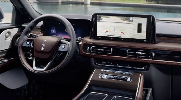 The backup camera of the 2027 Lincoln Aviator® SUV is displayed on screen. | Capital Lincoln of Wilmington in Wilmington NC