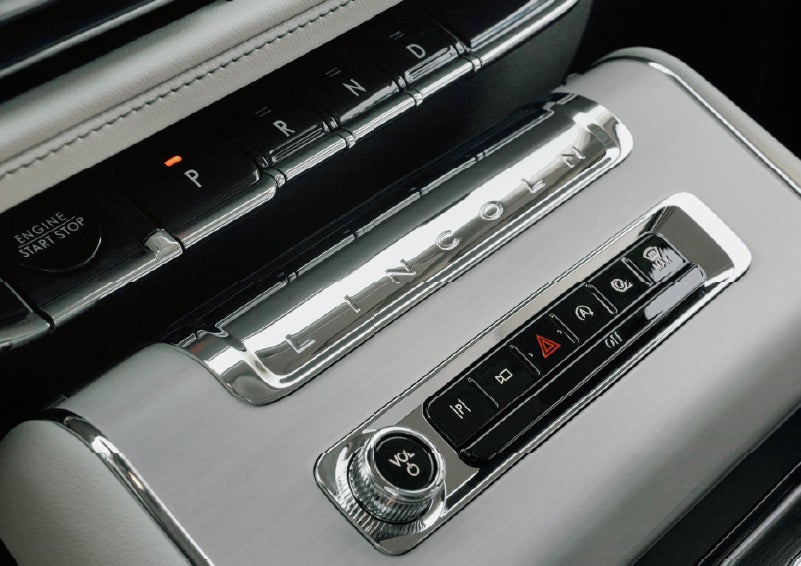 The piano key gear selector of a 2027 Lincoln Aviator® Back Label™ SUV. | Capital Lincoln of Wilmington in Wilmington NC