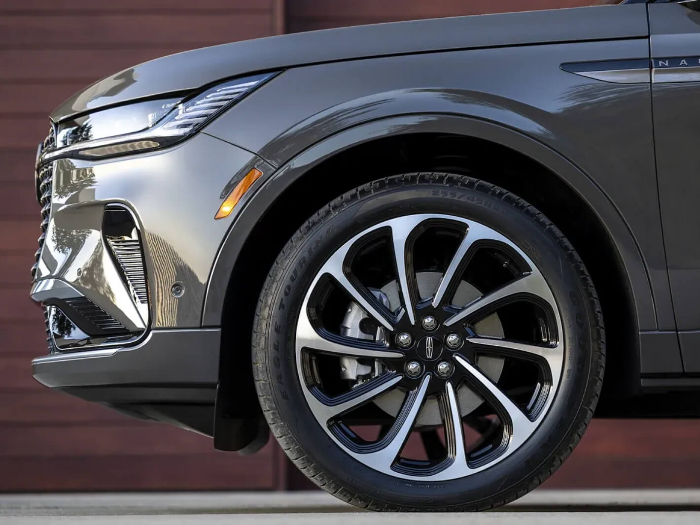 2026 Lincoln Nautilus Trim Levels & Exterior