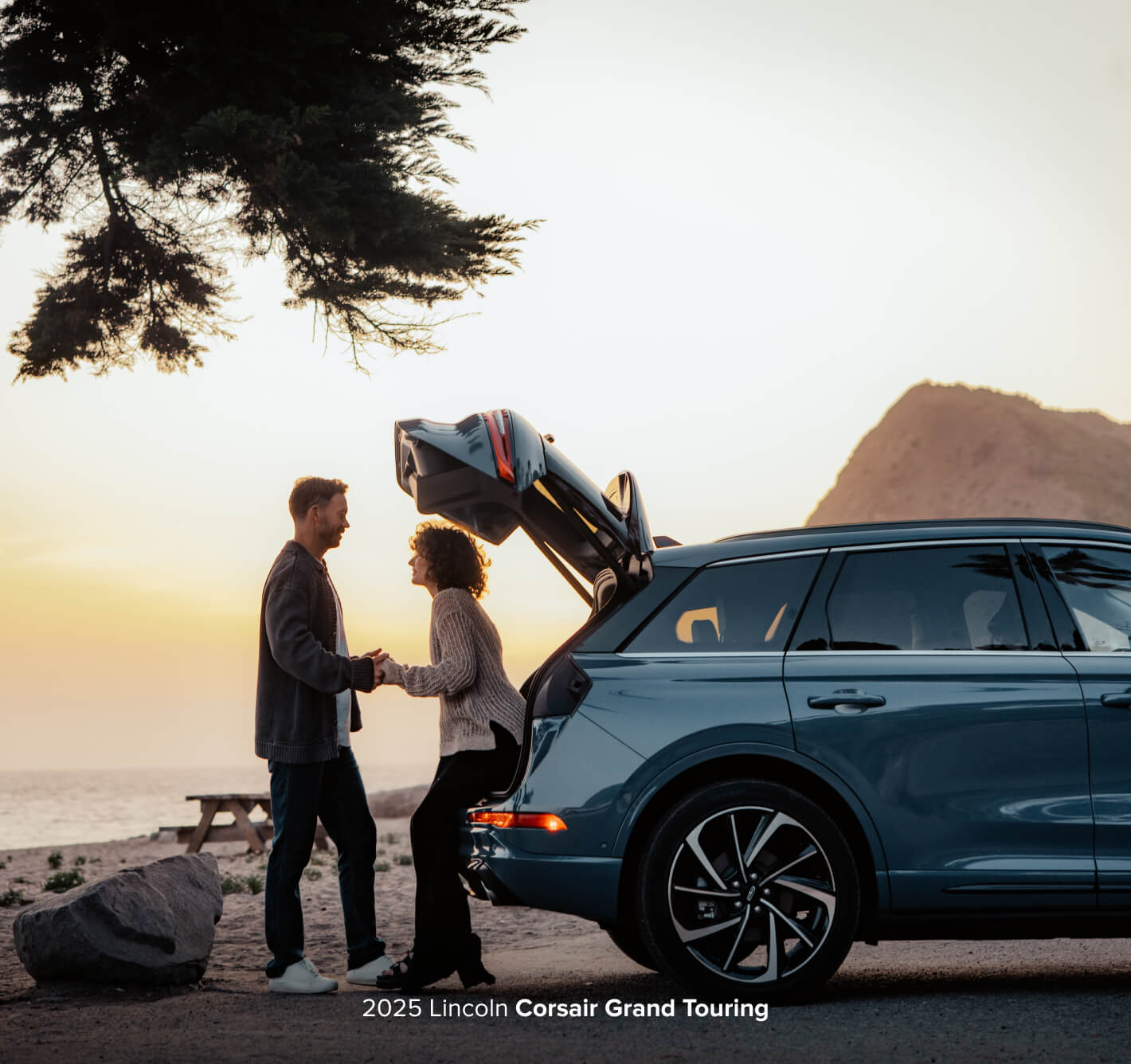 Why Lease a Lincoln Corsair Plug-In Hybrid Model?