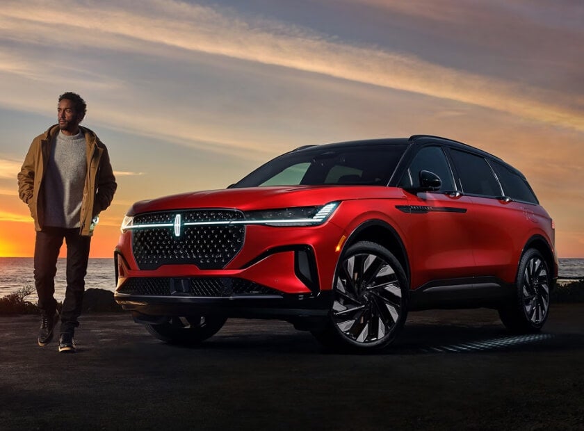 Lincoln Nautilus vs. Aviator