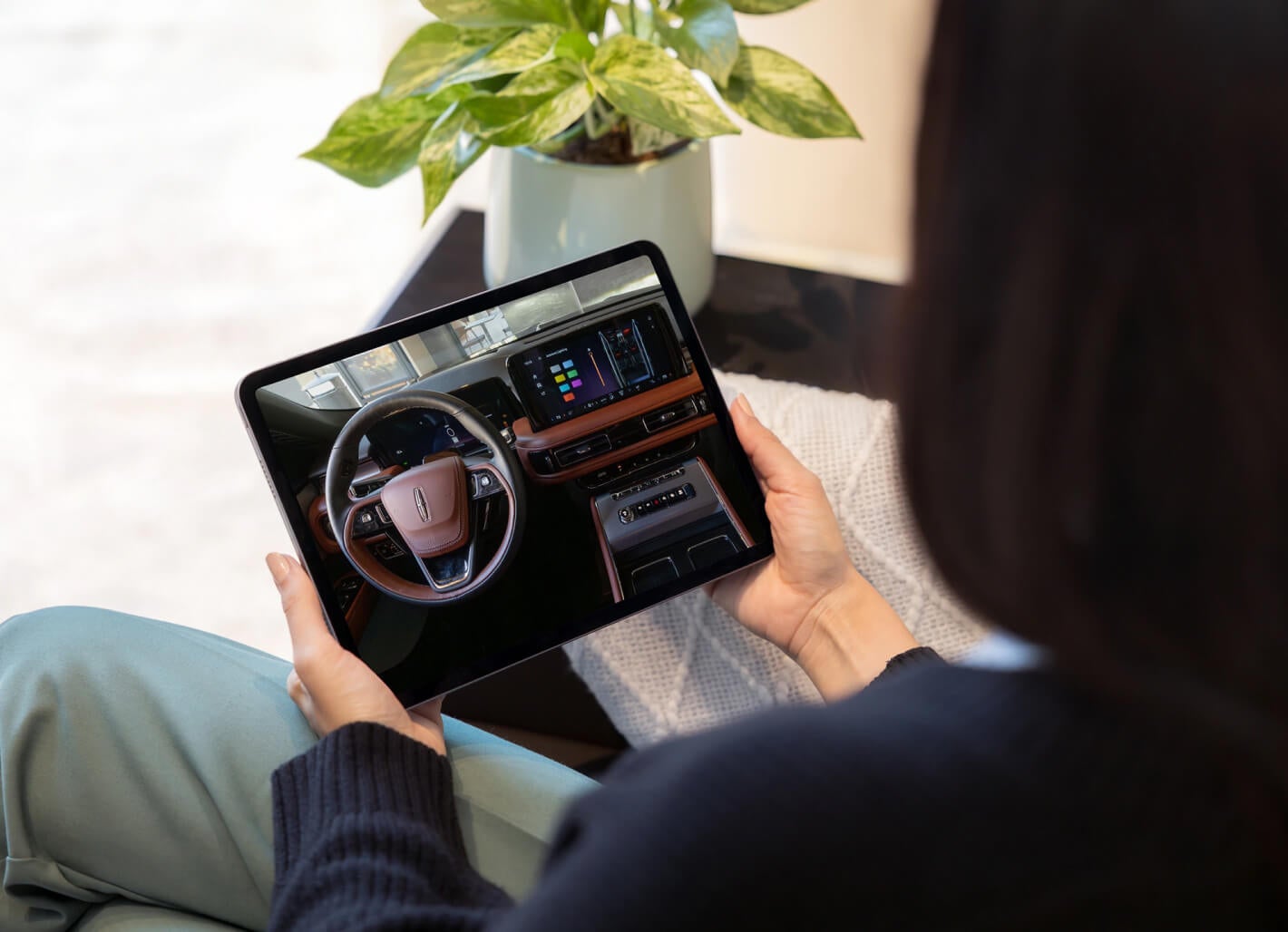 Lincoln Service Center Ipad